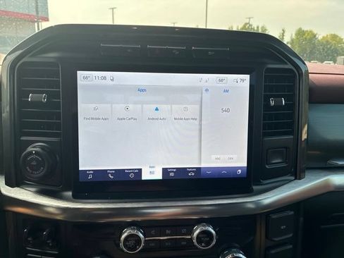Used 2022 Ford F150 Lariat AWD/4WD image 9