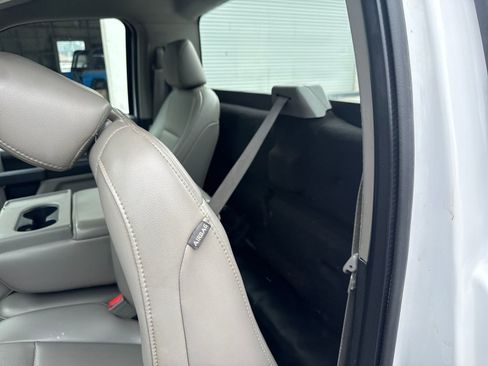 Used 2019 Ford F150 XL w/ Equipment Group 101A Mid RWD image 25