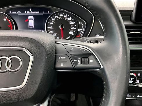 Used 2019 Audi Q5 2.0T Premium w/ Convenience Package image 25