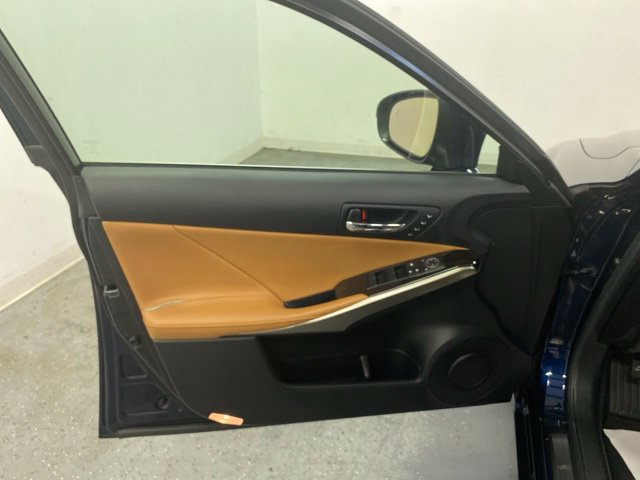 Used 2014 Lexus IS 350 w/ Luxury Package w/Brown Wood RWD image 21