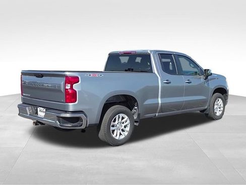 Used 2023 Chevrolet Silverado 1500 LT AWD/4WD image 5