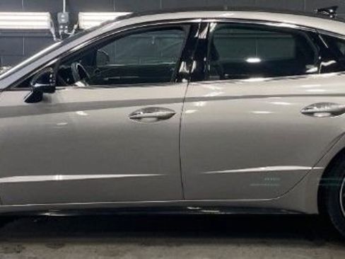 Used 2023 Hyundai Sonata SEL Plus FWD image 3