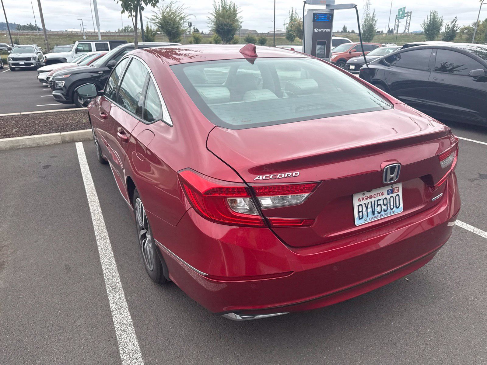 Used 2021 Honda Accord EX-L image 9