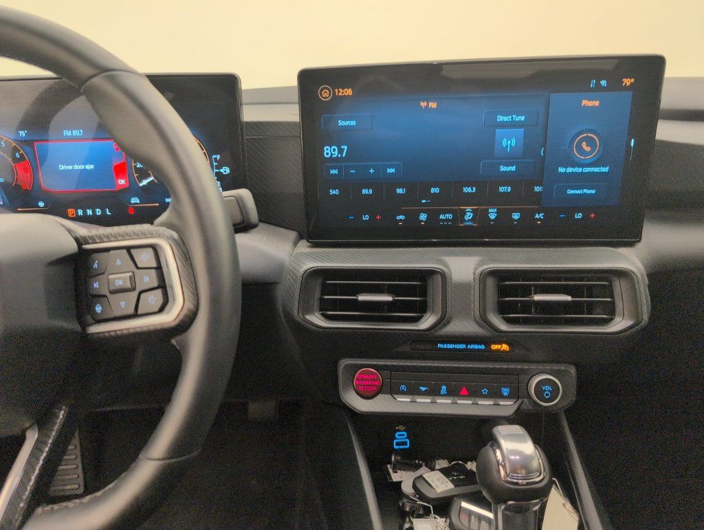 Used 2025 Ford Mustang Coupe RWD image 11