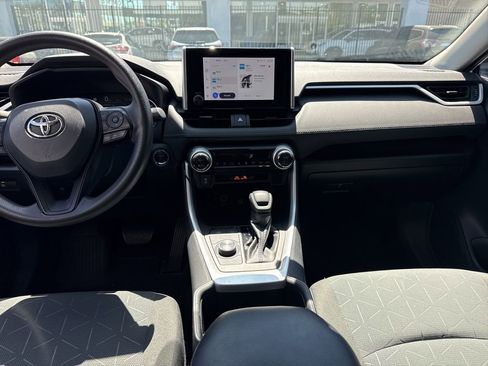 Used 2023 Toyota RAV4 XLE image 11