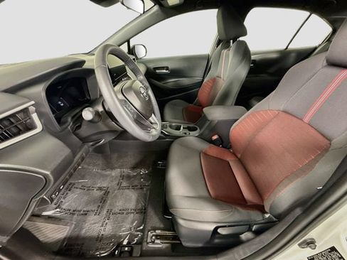Certified 2026 Toyota Corolla SE w/ Carpet Mat Package (TMS) FWD image 21