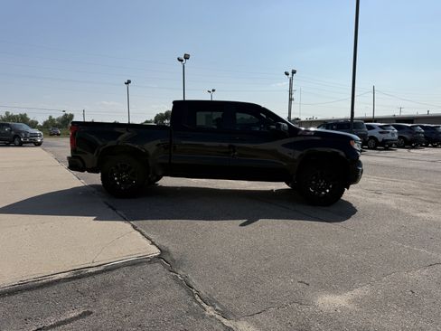 Used 2022 Chevrolet Silverado 1500 RST w/ Z71 Off-Road Package image 6