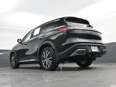 Used 2023 INFINITI QX60 Sensory w/ Vision Package AWD/4WD image 42