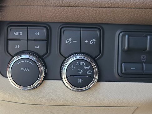 Used 2024 GMC Yukon XL Denali w/ Max Trailering Package AWD/4WD image 23