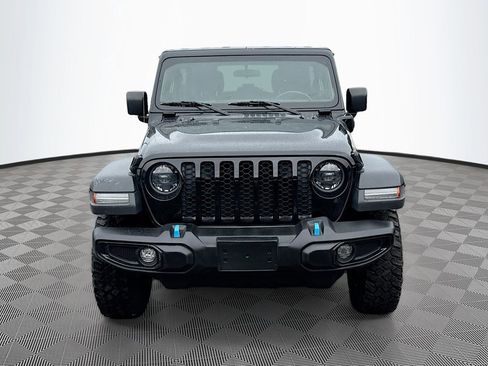 Used 2023 Jeep Wrangler Unlimited w/ Cold Weather Group AWD/4WD image 2