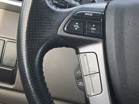 Used 2012 Honda Odyssey EX-L image 21