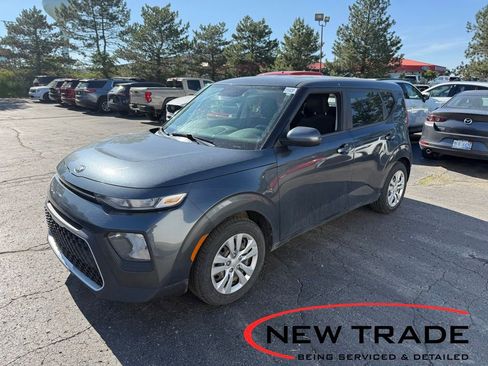 Used 2020 Kia Soul LX FWD image 1