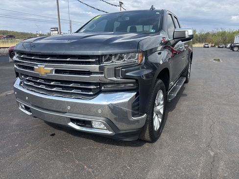 Used 2019 Chevrolet Silverado 1500 LTZ w/ LTZ Plus Package AWD/4WD image 10