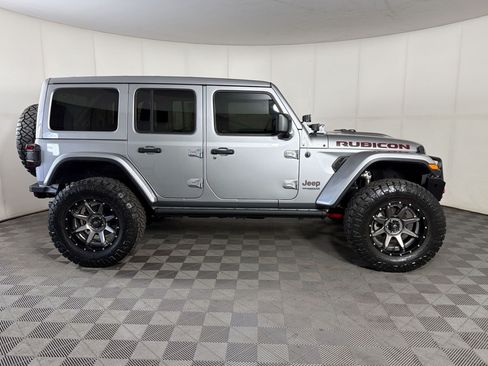 Used 2021 Jeep Wrangler Unlimited Rubicon AWD/4WD image 8