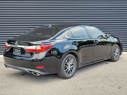 Used 2018 Lexus ES 350 w/ Luxury Package w/Wood Trim FWD image 7