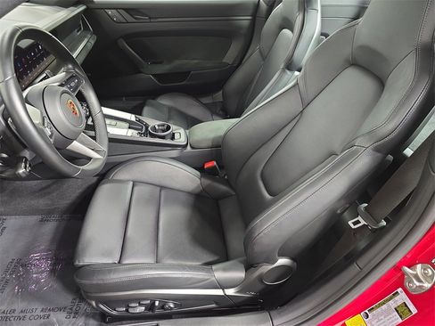 Used 2024 Porsche 911 Carrera S image 5