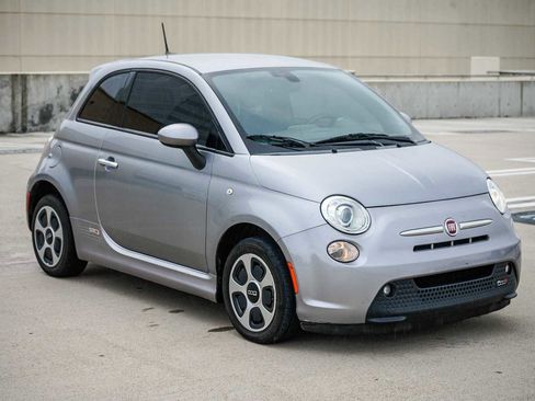 Used 2018 FIAT 500 e image 5