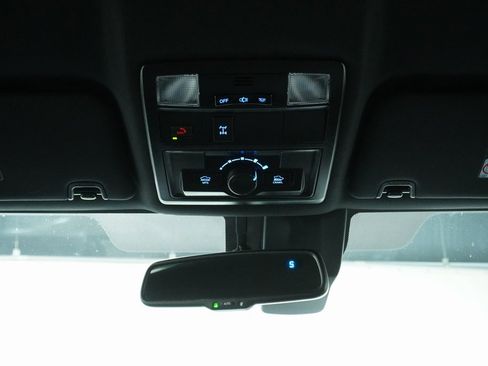 Certified 2023 Toyota Tacoma TRD Off-Road image 19