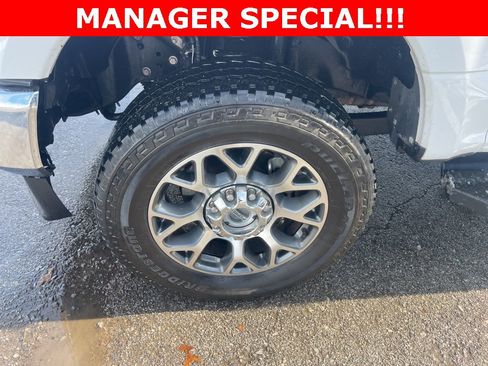 Used 2021 Ford F250 Lariat w/ Lariat Value Package image 9