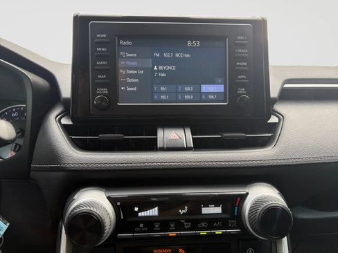 Used 2019 Toyota RAV4 LE w/ All Weather Liner Package AWD/4WD image 23