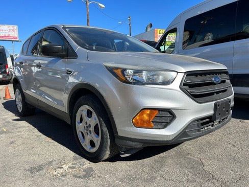 Used 2018 Ford Escape S FWD image 1