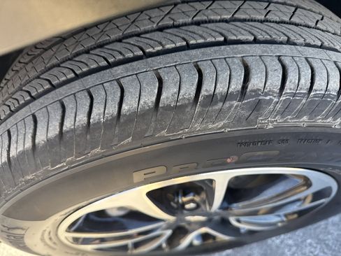 Used 2024 Chevrolet TrailBlazer LT image 11