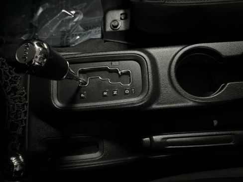 Used 2016 Jeep Wrangler Unlimited Sport w/ Quick Order Package 24S AWD/4WD image 12