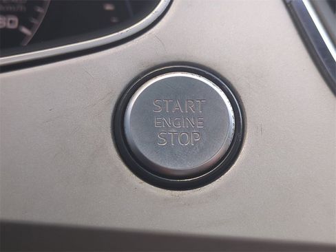 Used 2018 Audi Q7 2.0T Premium Plus image 32