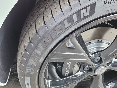 New 2026 Genesis GV80 3.5T Prestige AWD/4WD image 18