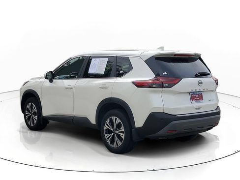 Used 2023 Nissan Rogue SV AWD/4WD image 3