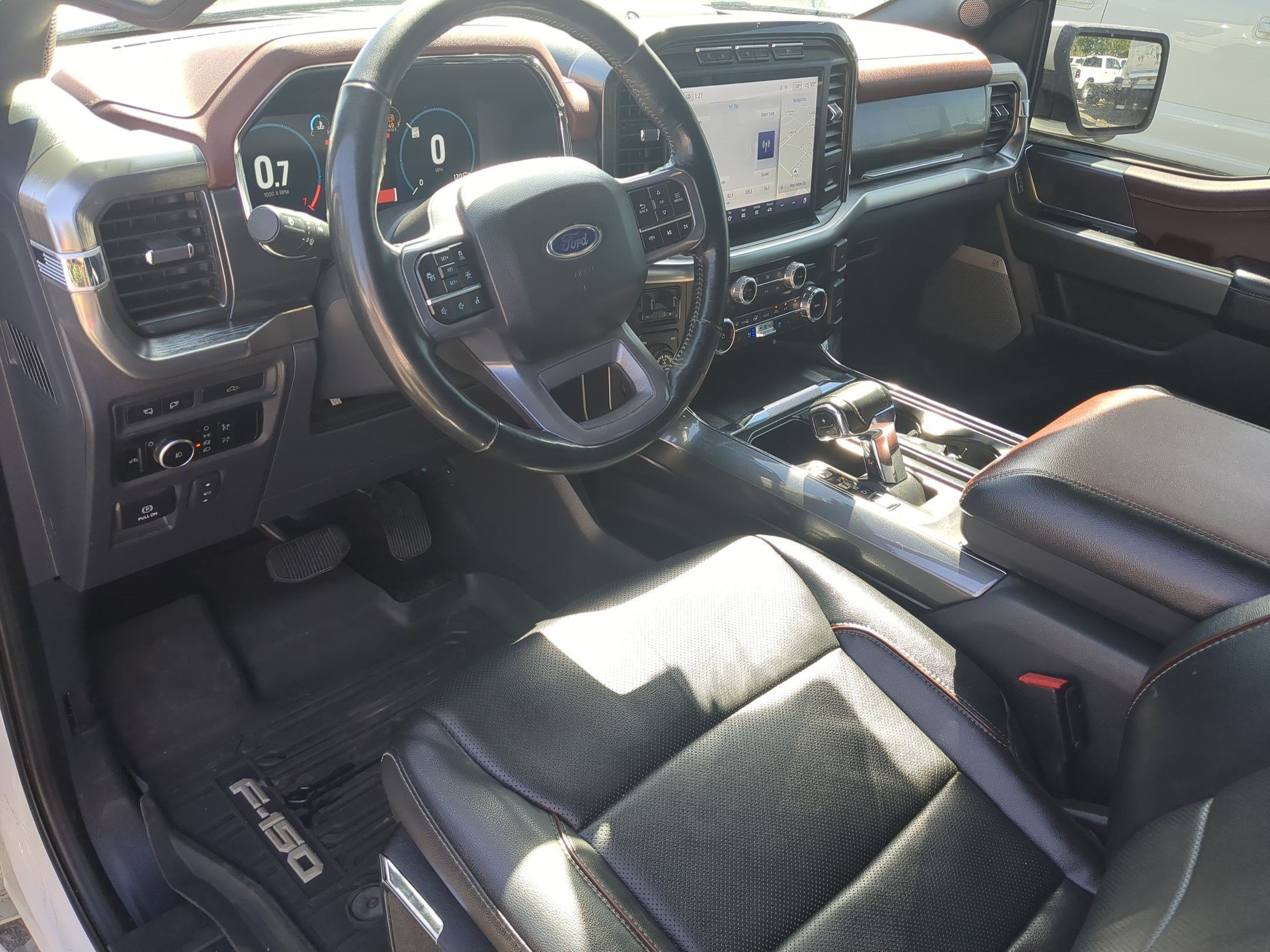 Used 2023 Ford F150 Lariat w/ Equipment Group 502A High AWD/4WD image 17