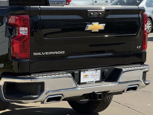 New 2026 Chevrolet Silverado 1500 LT w/ Texas Edition Plus image 6