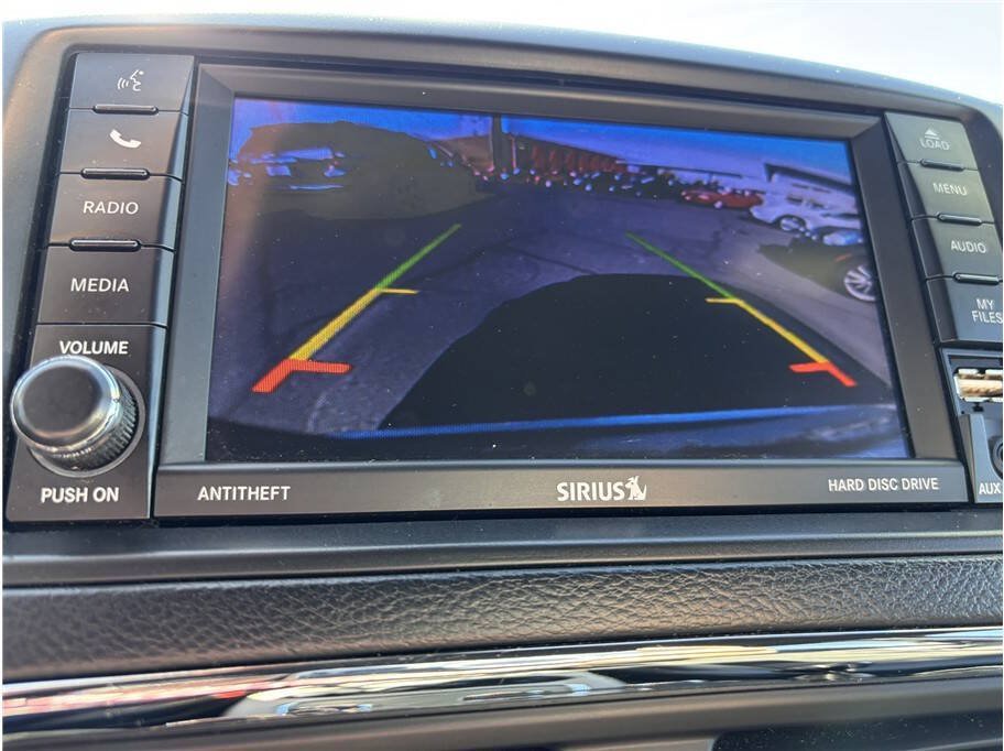 Used 2019 Dodge Grand Caravan SXT FWD image 10