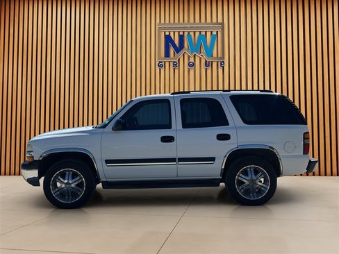 Used 2005 Chevrolet Tahoe LS w/ Preferred Equipment Group AWD/4WD image 41