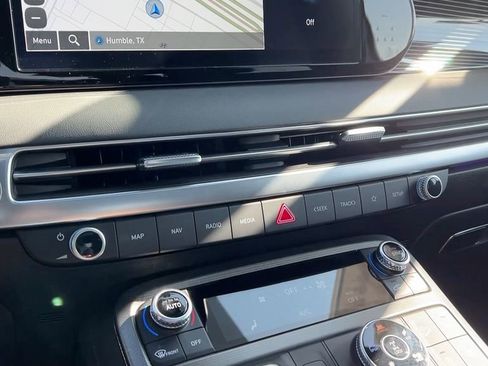 Used 2025 Hyundai Palisade Calligraphy image 29