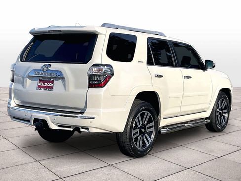 Used 2020 Toyota 4Runner Limited image 15