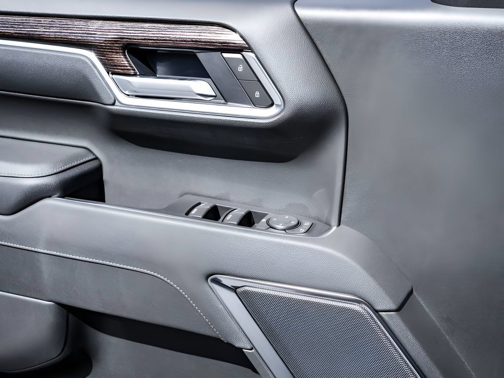 New 2026 GMC Sierra 1500 Elevation w/ Elevation Select Package RWD image 17