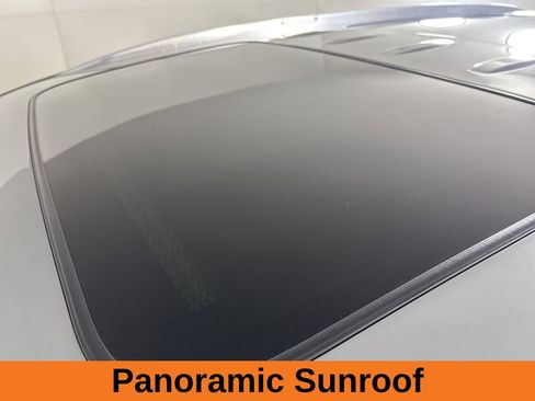 Used 2023 Buick Enclave Premium w/ Experience Buick Package image 8