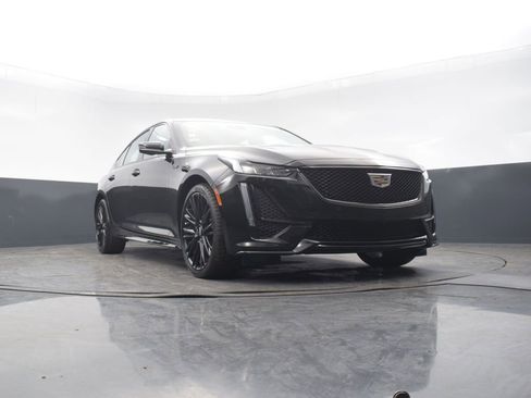 Certified 2023 Cadillac CT5 V w/ LPO, ONYX Package AWD/4WD image 16