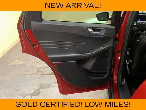 Used 2024 Ford Escape ST-Line w/ Tech Pack #1 AWD/4WD image 21