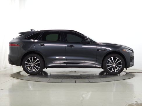 Used 2025 Jaguar F-PACE R-Dynamic S AWD/4WD image 10