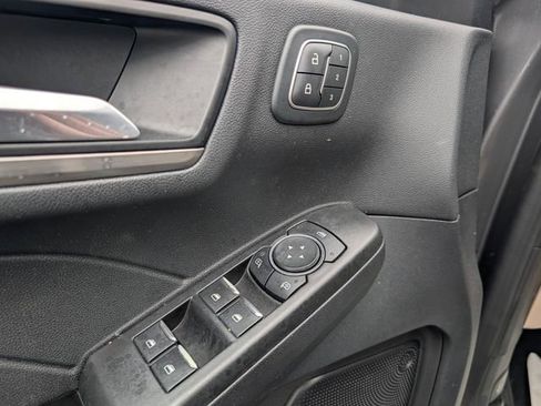 Used 2022 Ford Escape Titanium AWD/4WD image 14