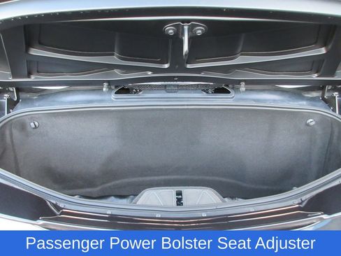 Used 2023 Chevrolet Corvette Stingray Premium Conv w/ Z51 Performance Package image 13