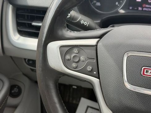 Used 2019 GMC Terrain SLT w/ Preferred Package image 18