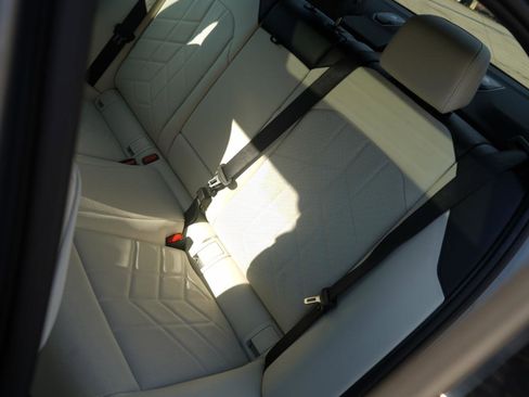 Used 2024 BMW 530i xDrive w/ Convenience Package image 42