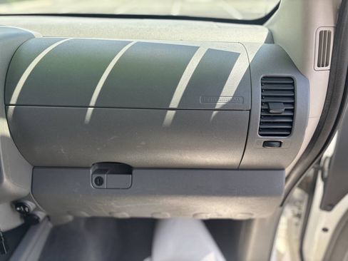 Used 2019 Nissan Frontier S RWD image 23