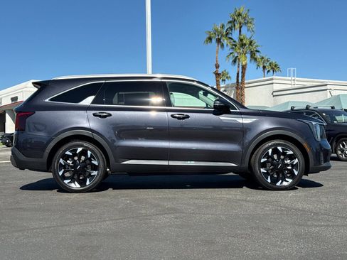 New 2026 Kia Sorento SX image 2
