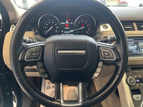 Used 2016 Land Rover Range Rover Evoque SE AWD/4WD image 27