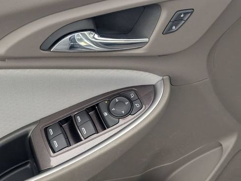Used 2024 Chevrolet Malibu LT FWD image 12