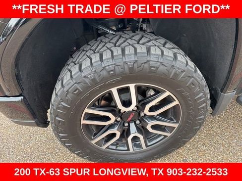 Used 2023 GMC Sierra 1500 AT4 w/ AT4 Premium Package image 4
